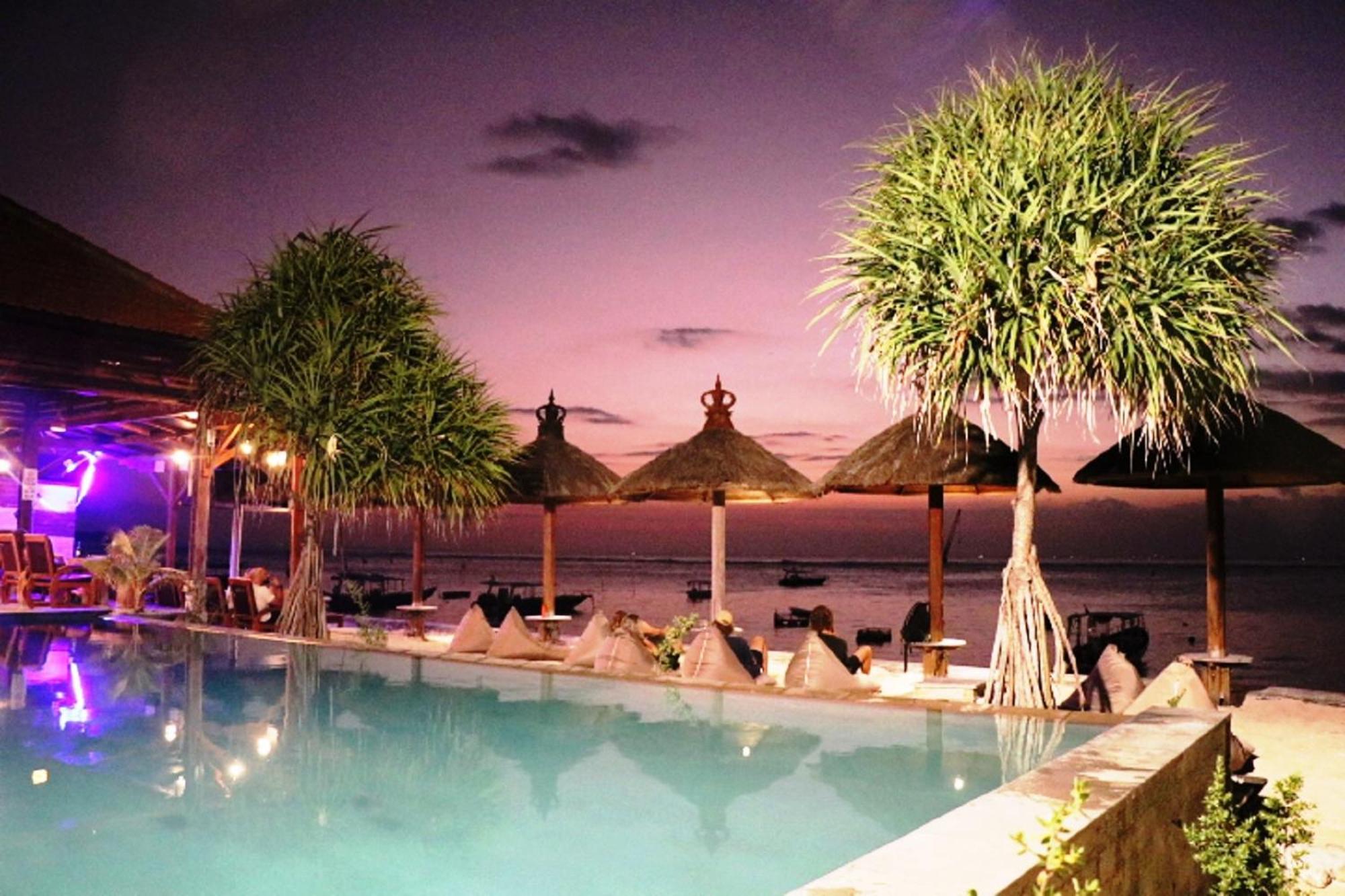 Pemedal Beach Resort Lembongan Exterior foto