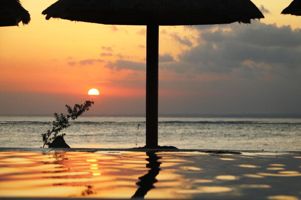 Pemedal Beach Resort Lembongan Exterior foto