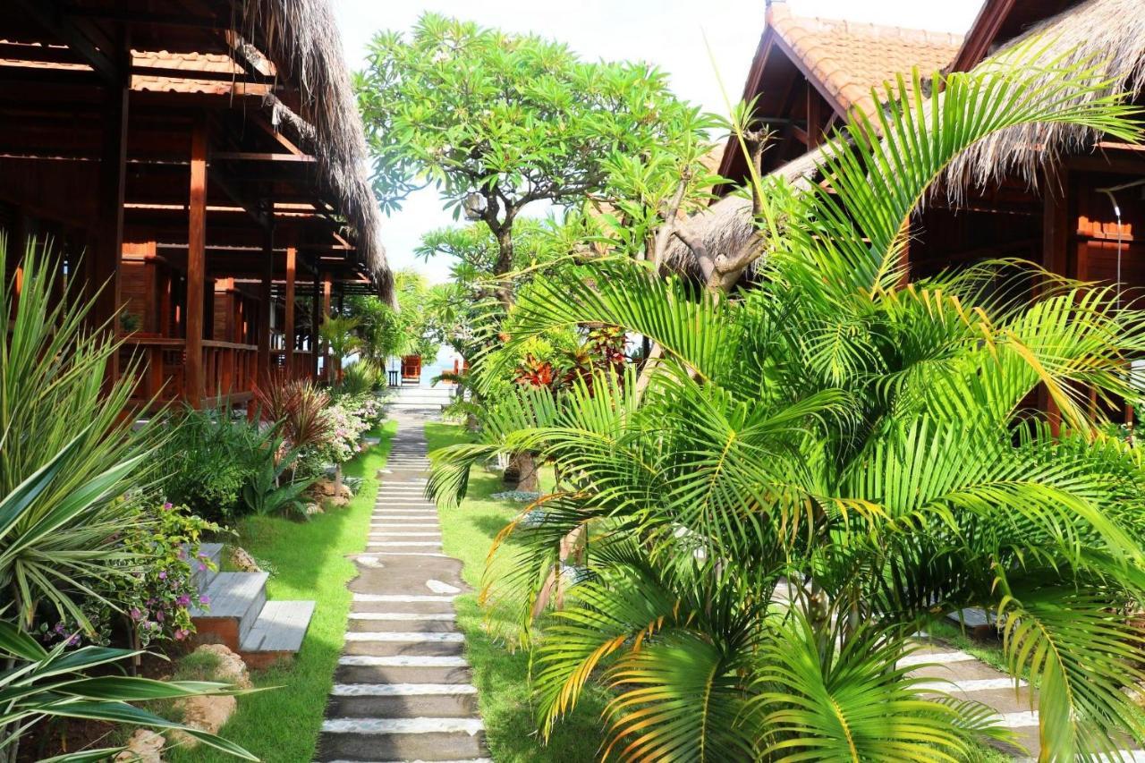 Pemedal Beach Resort Lembongan Exterior foto