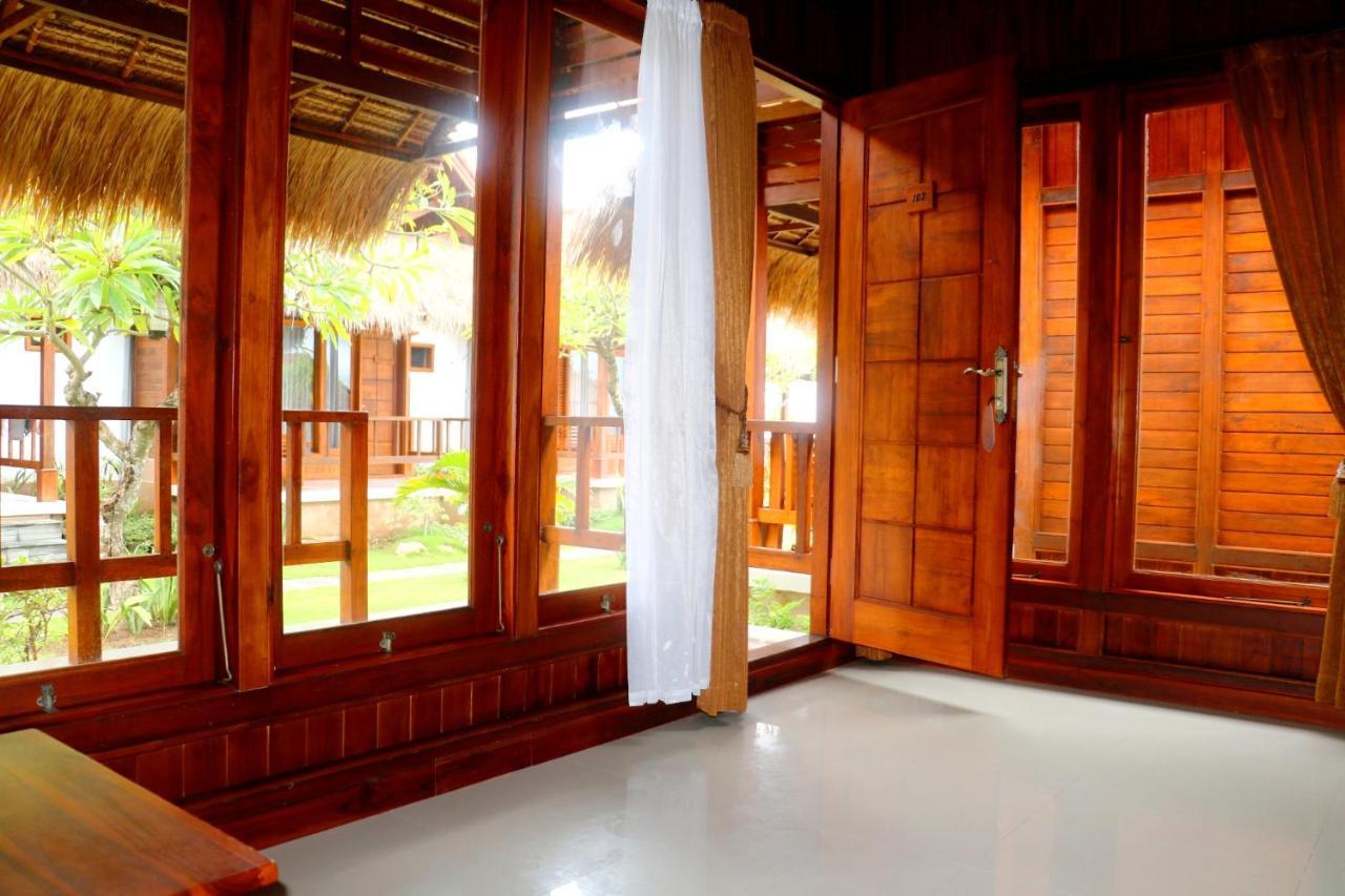 Pemedal Beach Resort Lembongan Exterior foto