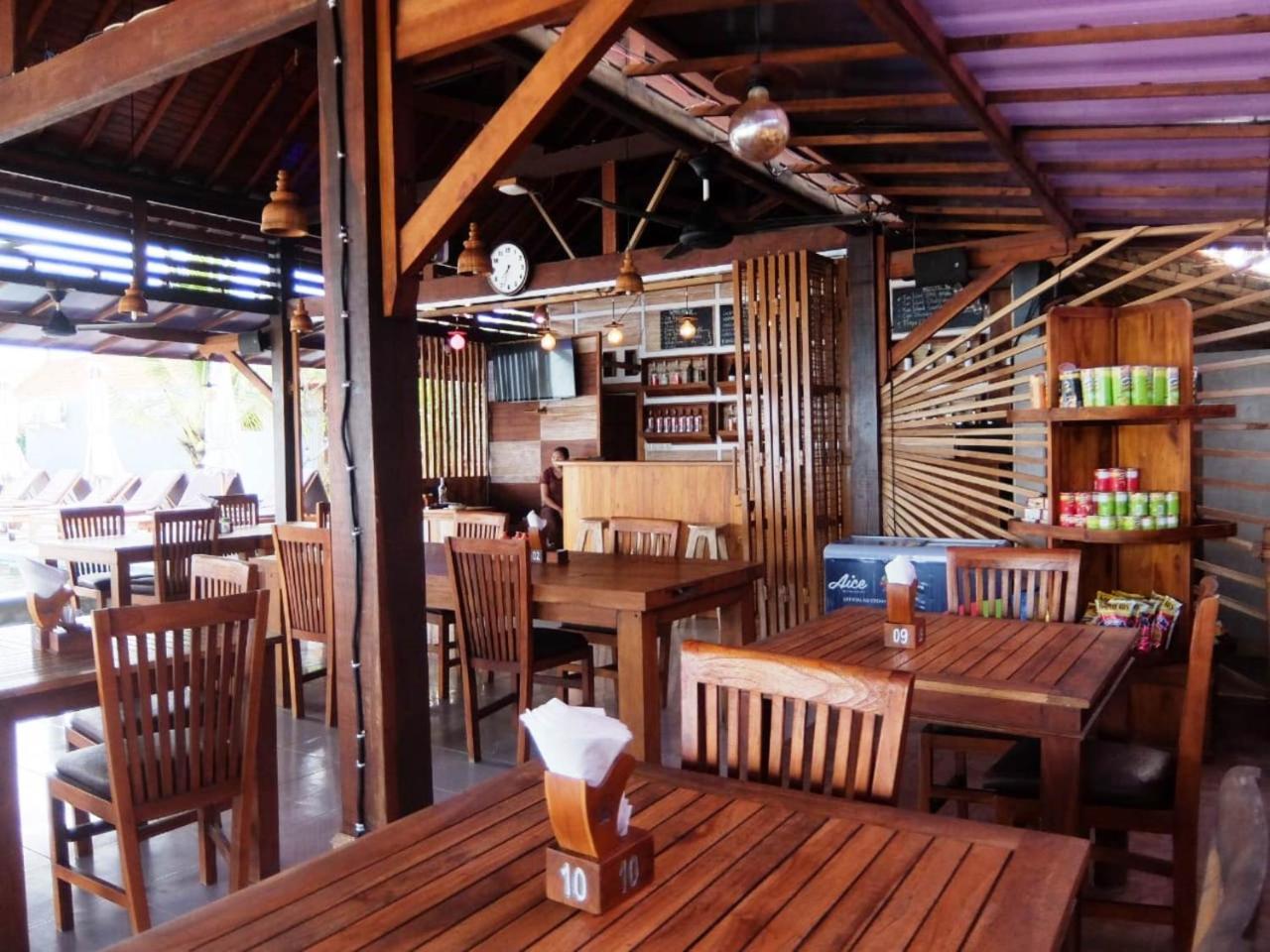 Pemedal Beach Resort Lembongan Exterior foto